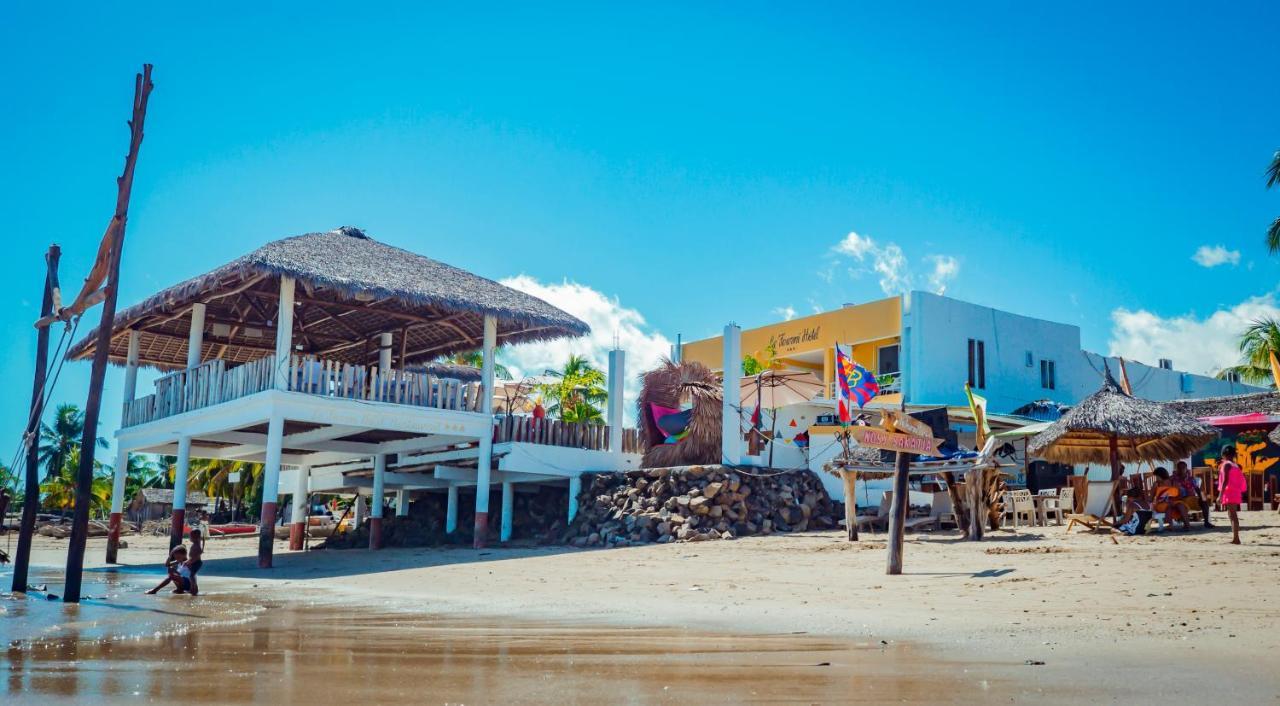 La Fourmi Hotel Nosy-Be Luaran gambar
