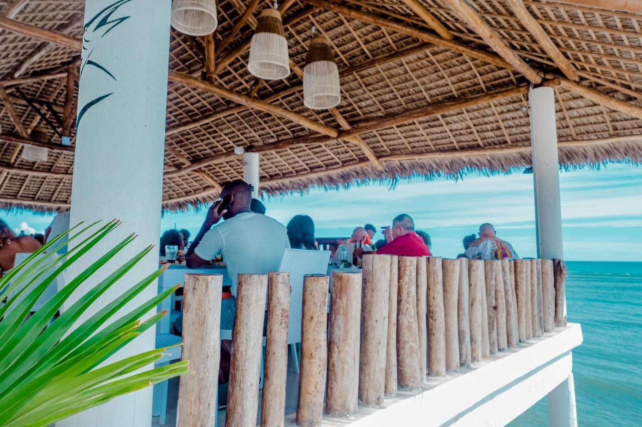 La Fourmi Hotel Nosy-Be Luaran gambar